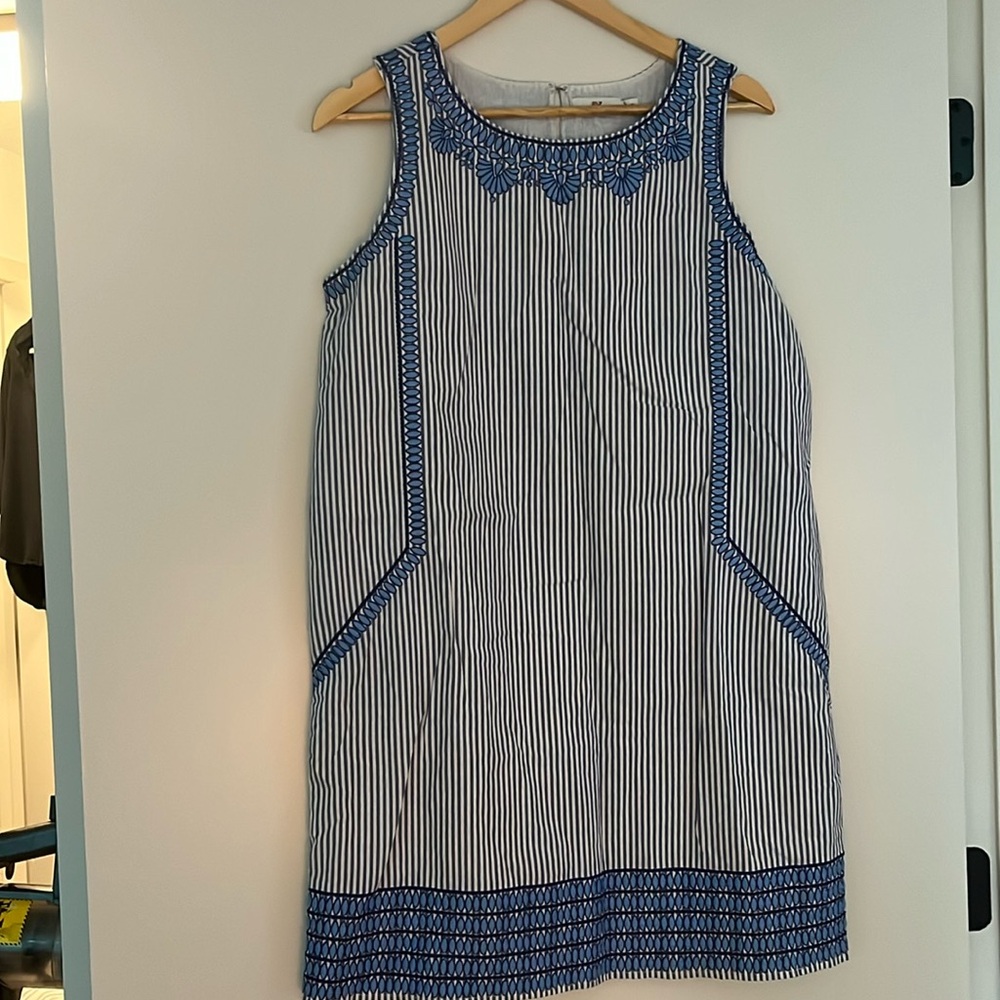 Vineyard vines dress FLASH SALE!